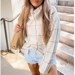 Turtleneck knit sweater